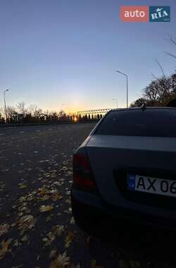 Хэтчбек Geely MR 2008 в 