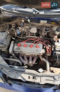 Хетчбек Geely MR 2007 в 
