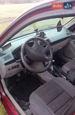 Хетчбек Geely MR 2008 в 