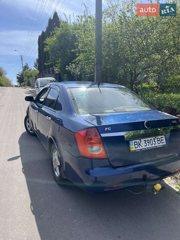 Хэтчбек Geely MR 2008 в 