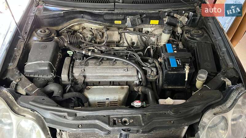 Седан Geely MR 2010 в Чернигове