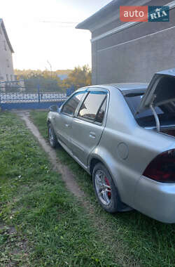 Хэтчбек Geely MR 2007 в 