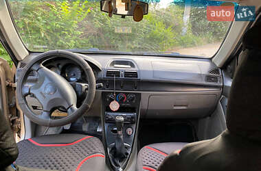 Хэтчбек Geely MR 2008 в 
