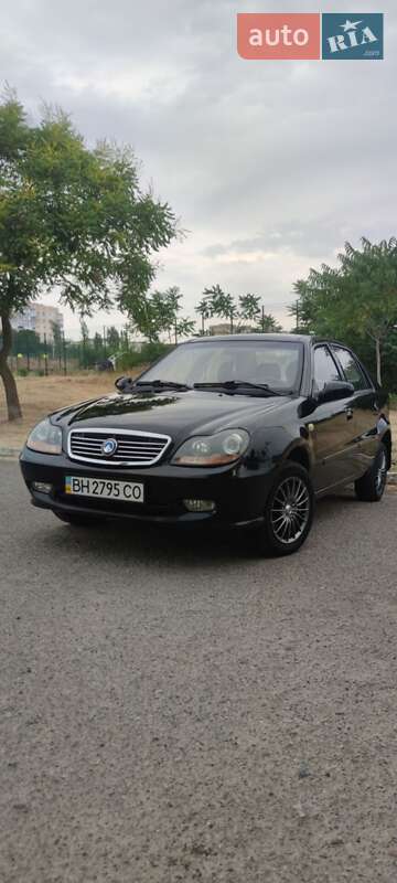 Хэтчбек Geely MR 2009 в 