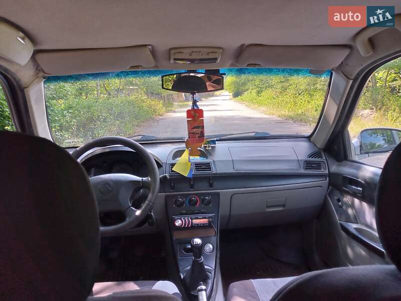 Хэтчбек Geely MR 2008 в Великом Березном фото 7 Хэтчбек Geely MR 2008 в Великом Березном