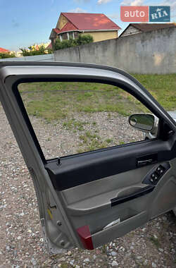 Хэтчбек Geely MR 2007 в 