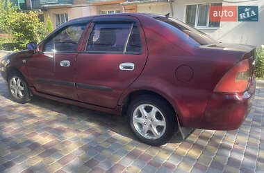 Хэтчбек Geely MR 2008 в 