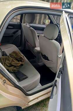 Седан Geely MR 2008 в 
