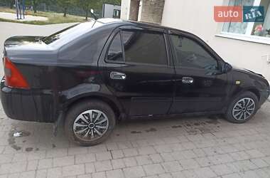Хэтчбек Geely MR 2008 в 