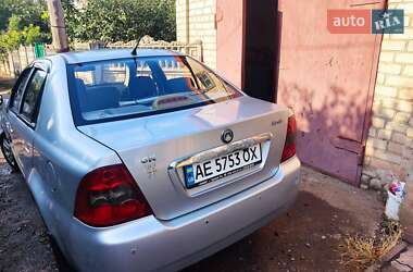Хэтчбек Geely MR 2007 в 
