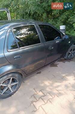 Хэтчбек Geely MR 2009 в 