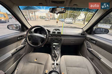 Хетчбек Geely MR 2007 в 