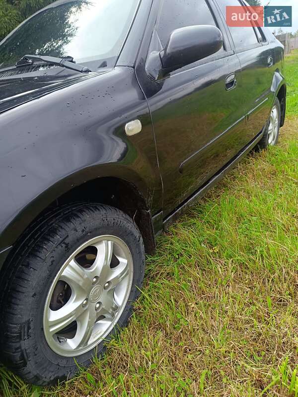 Седан Geely MR 2010 в Ковеле фото 5 Седан Geely MR 2010 в Ковеле