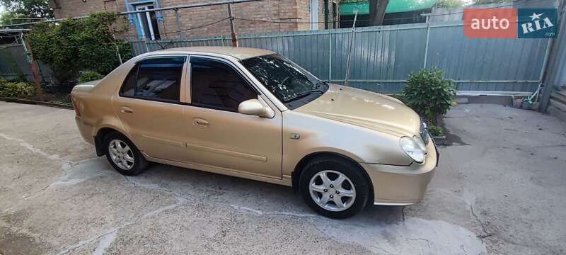Geely MR 2010