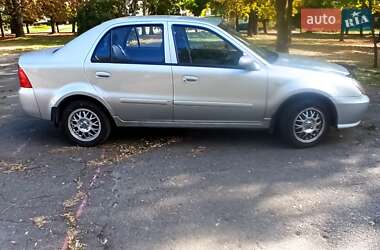 Хэтчбек Geely MR 2008 в 