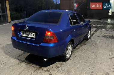 Хэтчбек Geely MR 2008 в 