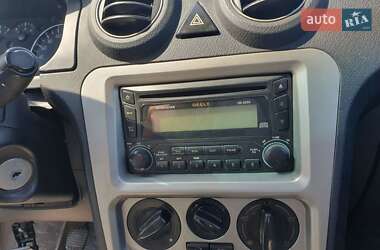 Хетчбек Geely MR 2009 в 