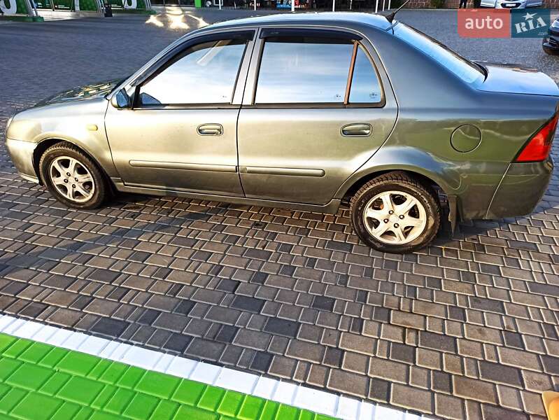 Хетчбек Geely MR 2008 в Кропивницькому