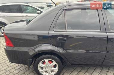 Седан Geely MR 2011 в 