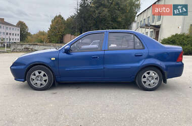 Хетчбек Geely MR 2008 в 