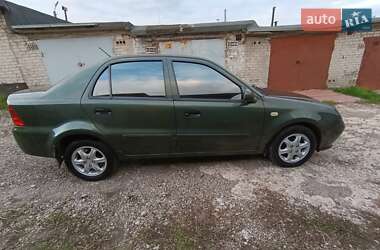 Хэтчбек Geely MR 2007 в 
