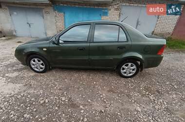 Хэтчбек Geely MR 2007 в 