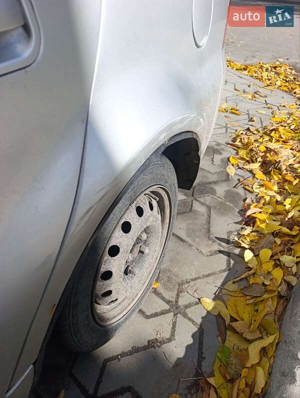 Хетчбек Geely MR 2008 в Тернополі фото 7 Хетчбек Geely MR 2008 в Тернополі