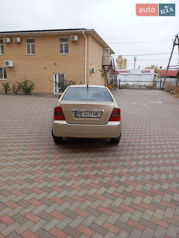 Хэтчбек Geely MR 2008 в Николаеве