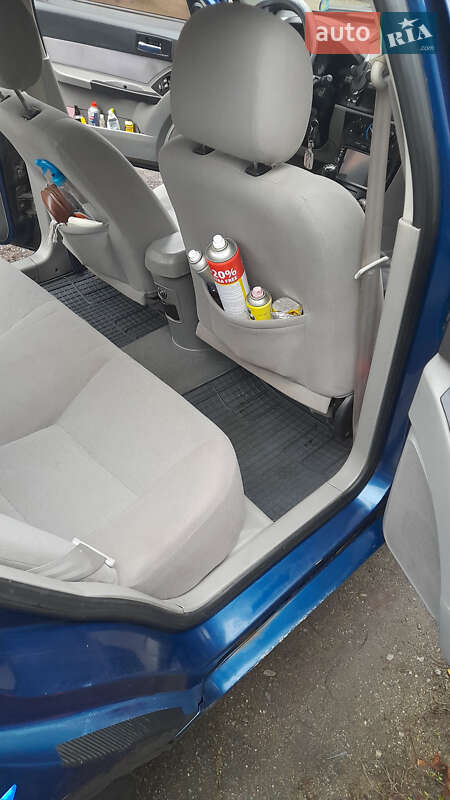 Хетчбек Geely MR 2008 в Узині