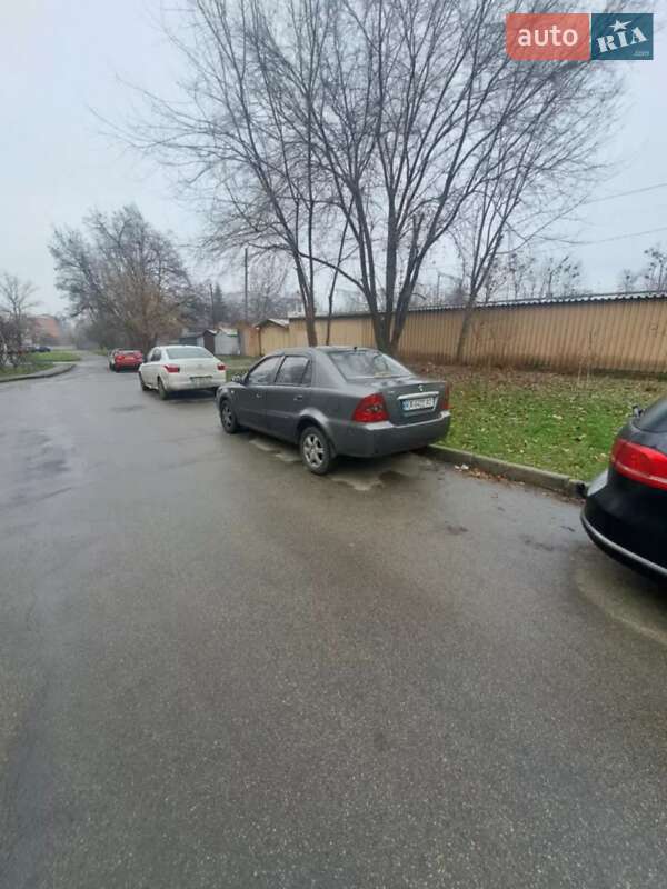Хэтчбек Geely MR 2008 в Киеве
