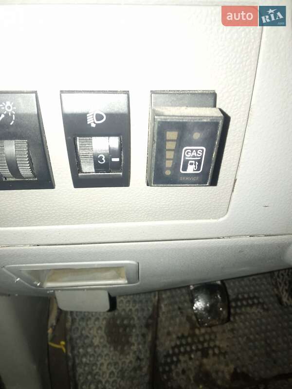 Хетчбек Geely MR 2008 в Бродах