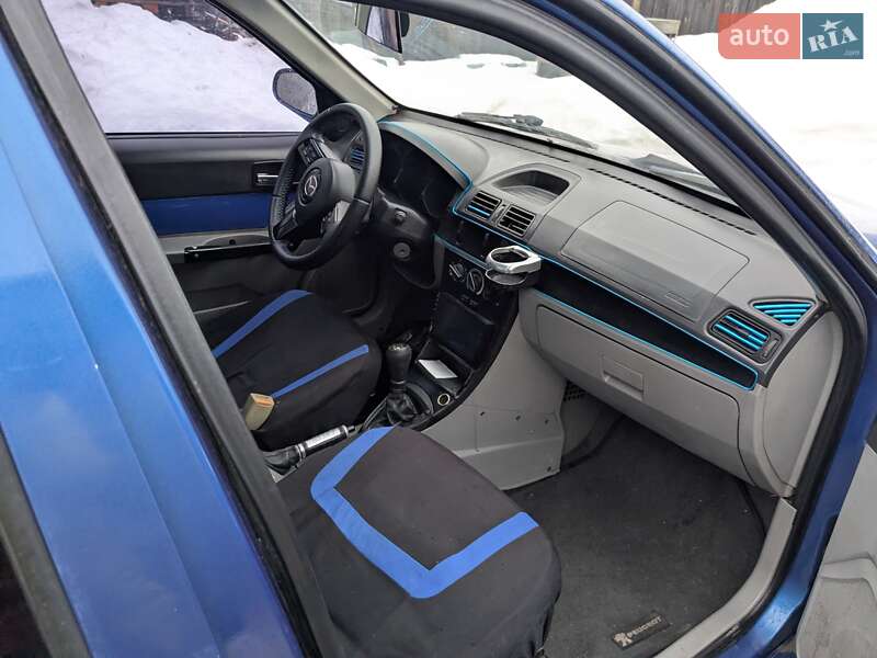 Хэтчбек Geely MR 2007 в Житомире