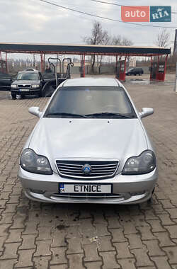 Хэтчбек Geely MR 2008 в Кривом Роге Хэтчбек Geely MR 2008 в Кривом Роге