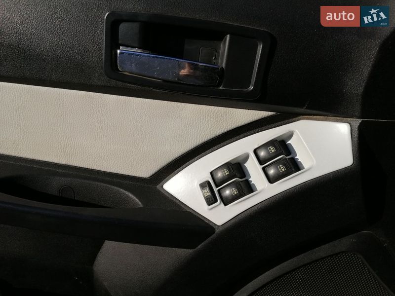 Хетчбек Geely MR 2008 в Сумах фото 8 Хетчбек Geely MR 2008 в Сумах