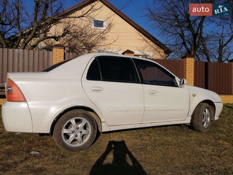 Хетчбек Geely MR 2008 в Сумах фото 12 Хетчбек Geely MR 2008 в Сумах