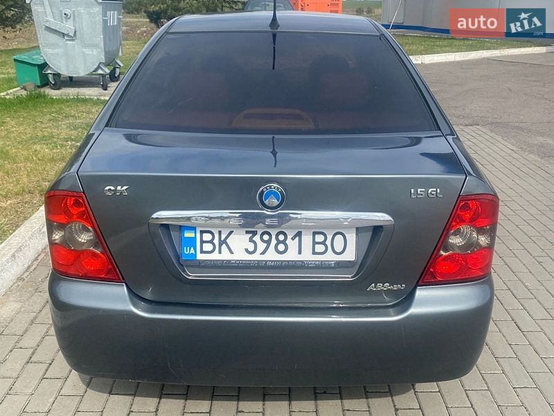 Хетчбек Geely MR 2007 в Дубровиці