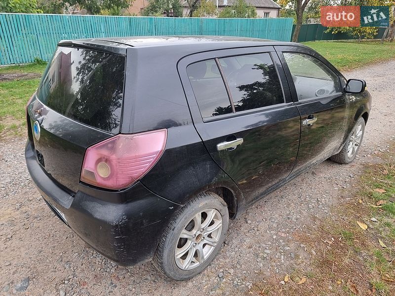 Хэтчбек Geely MR 2009 в Тараще фото 5 Хэтчбек Geely MR 2009 в Тараще
