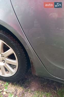 Седан Geely SL 2012 в 