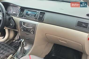 Седан Geely SL 2011 в 