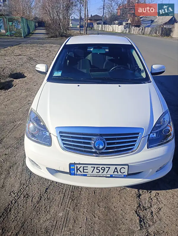 Geely SL 2012