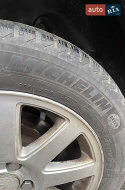 Седан Geely SL 2012 в 
