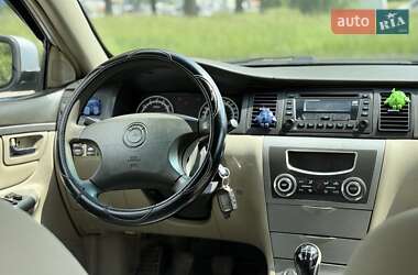 Седан Geely SL 2011 в 