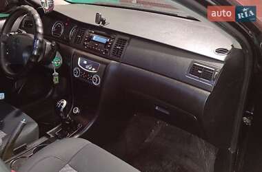 Седан Geely SL 2013 в 