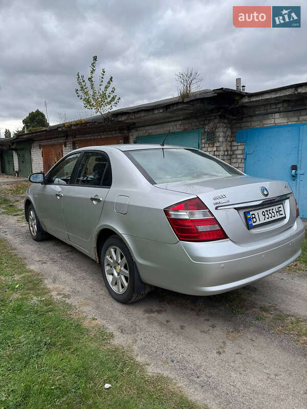 Седан Geely SL 2013 в Горишних Плавнях