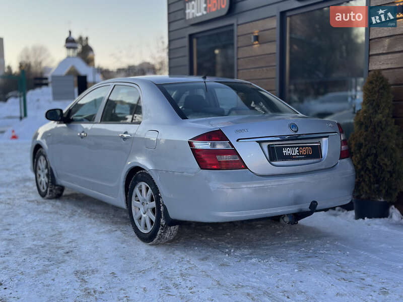 Седан Geely SL 2012 в Шептицькому