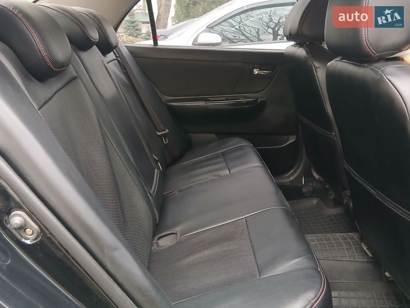 Седан Geely SL 2013 в Бурштыне
