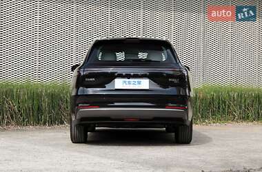 Внедорожник / Кроссовер Geely Starship 7 2025 в 