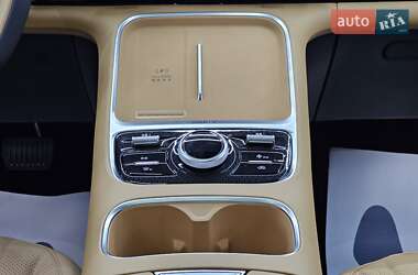 Позашляховик / Кросовер Geely Starship 7 2025 в 