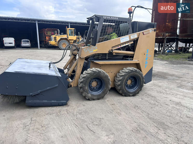 Інша спецтехніка Gehl 5640 2003 в Луцьку