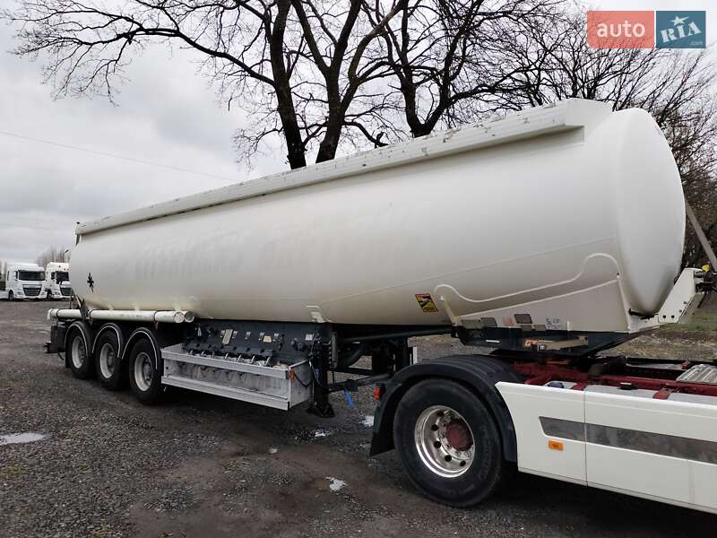 General Trailers SYY 2003